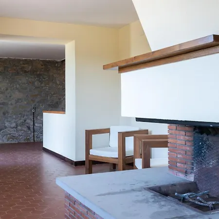 Feriehus Gorgeous In Collemandina Villa Collemandina